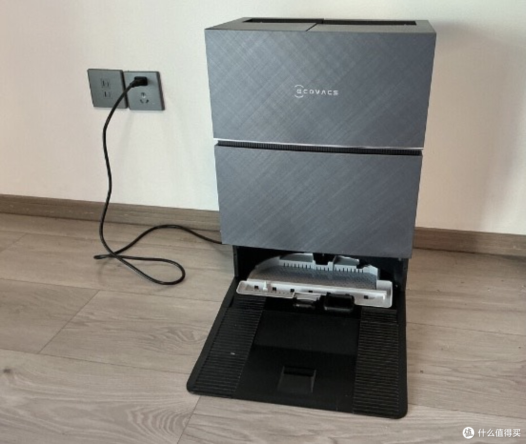 科沃斯X12 PRO水箱版:全屋清洁无忧