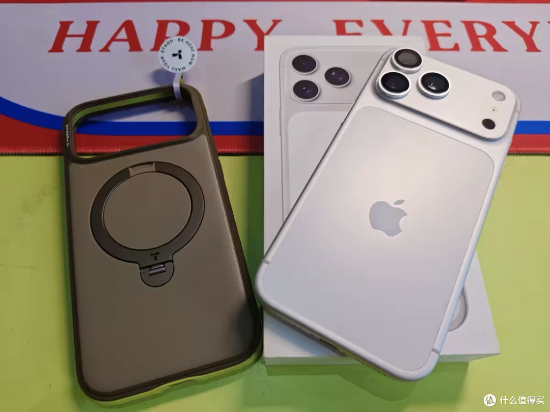 iPhone 17 Pro Max 用了一个月:不吹不黑,聊聊真实感受