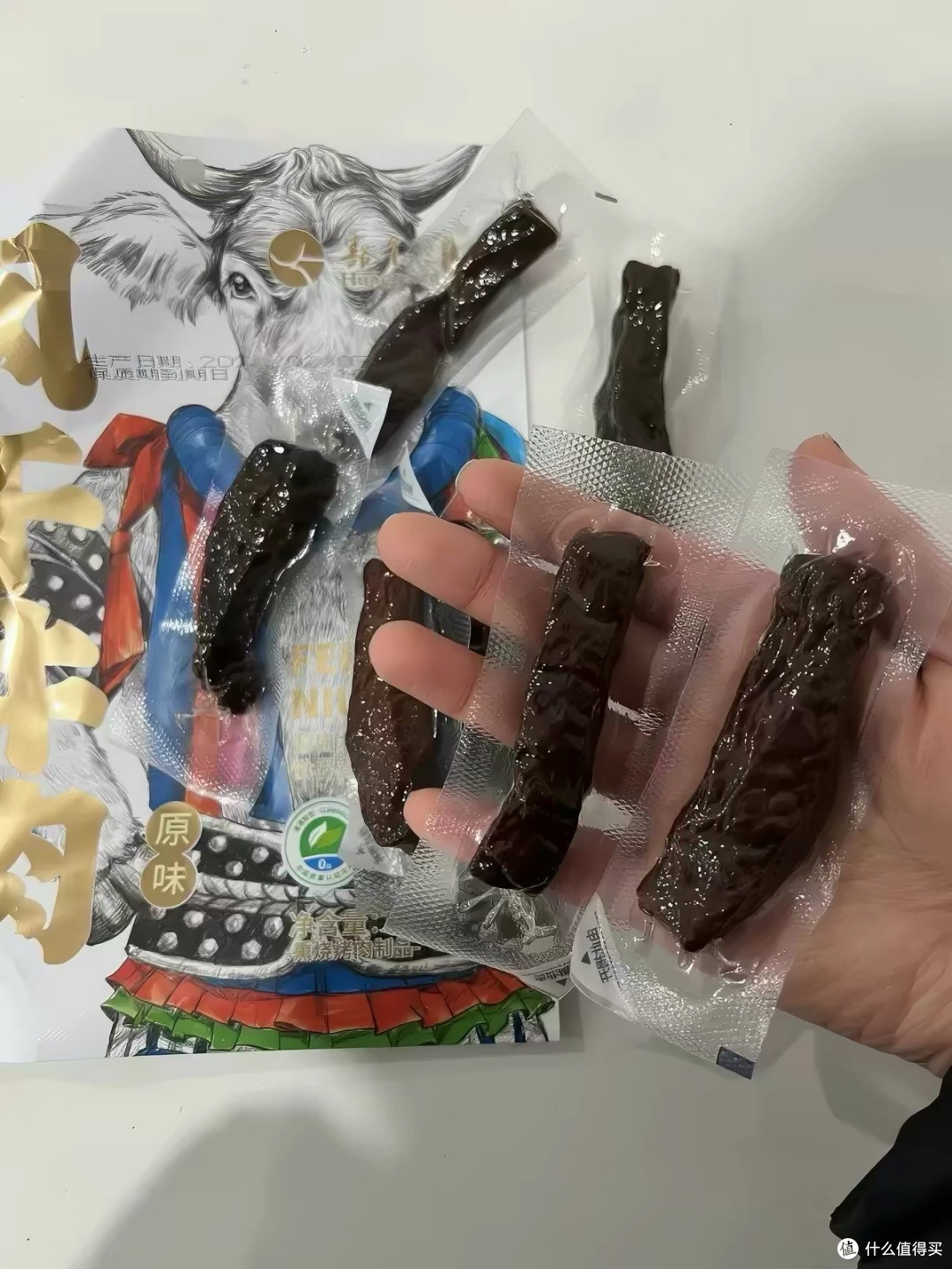 熬夜看球的解馋搭子：豁尔臣风干牛肉干，真牛肉才撑得住下半场