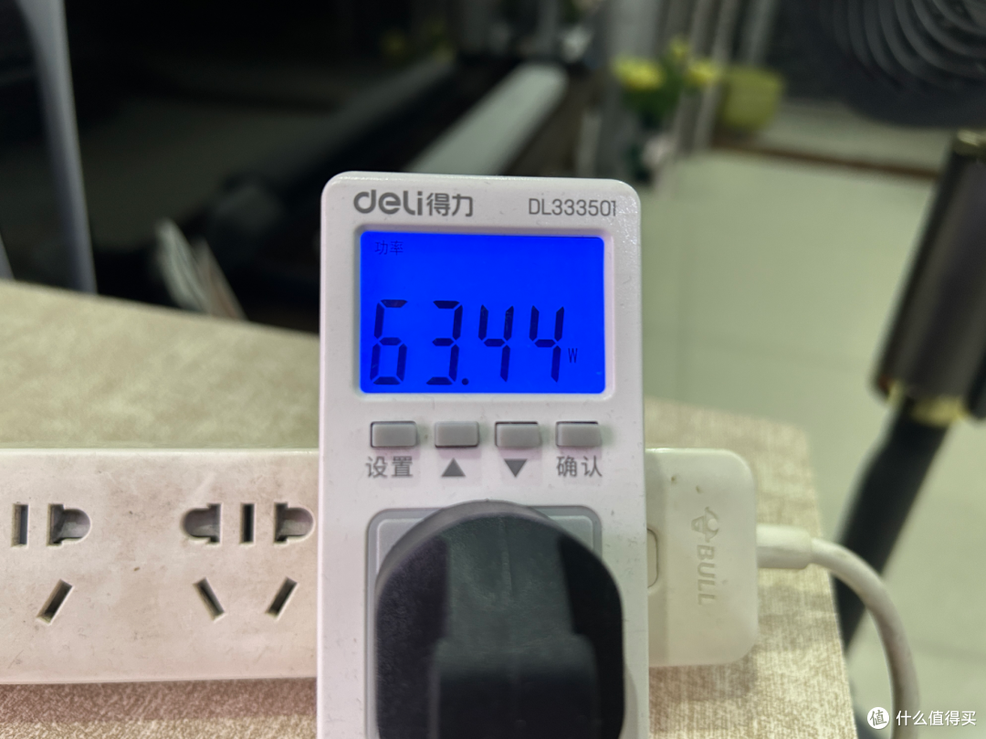 体验不打折，性价比更高的AI NAS旗舰，极空间Z425轻享版首发评测