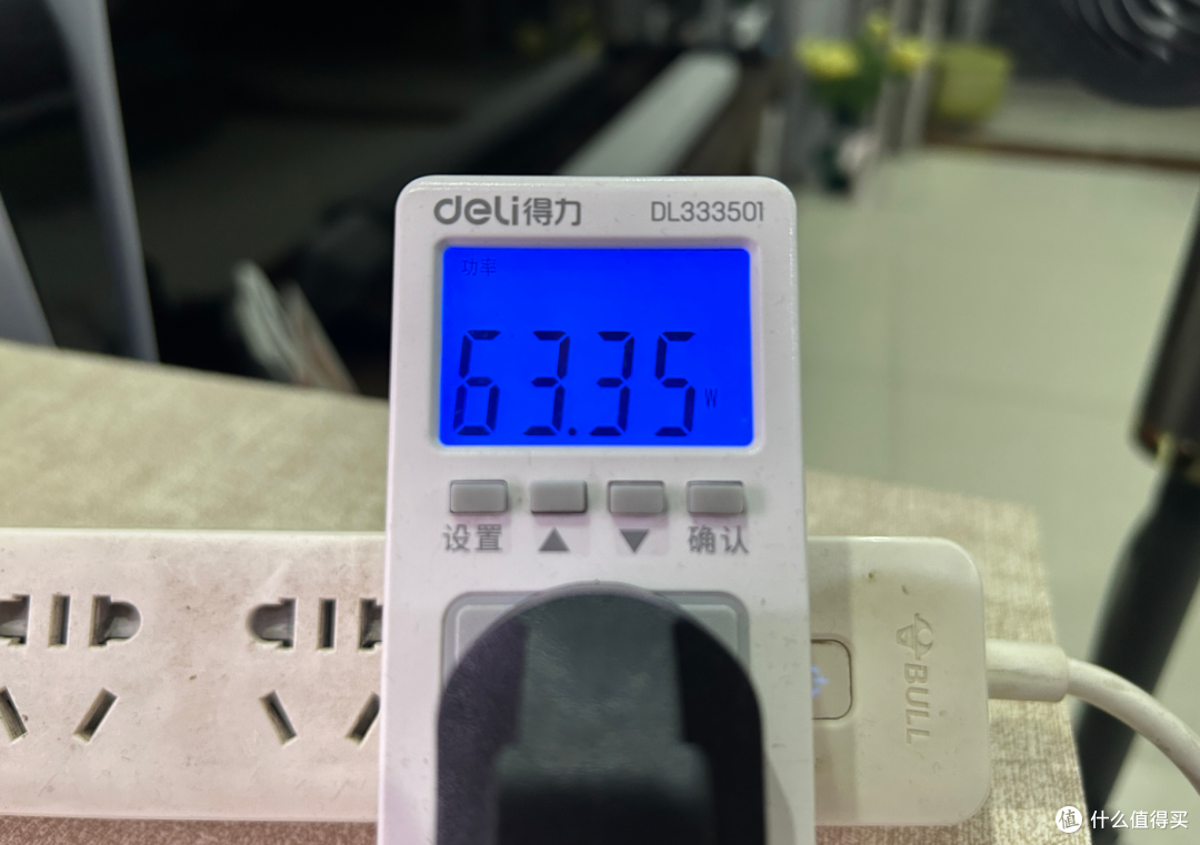 体验不打折，性价比更高的AI NAS旗舰，极空间Z425轻享版首发评测