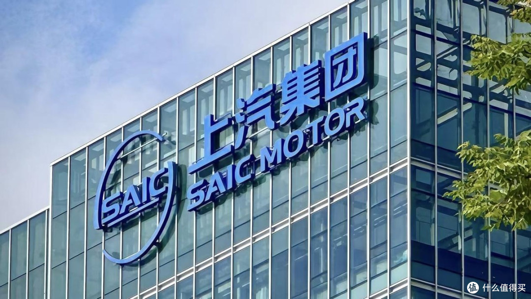 汽车圈的重磅炸弹!上汽拿下中国首个亿级车企勋章,令人刮目相看