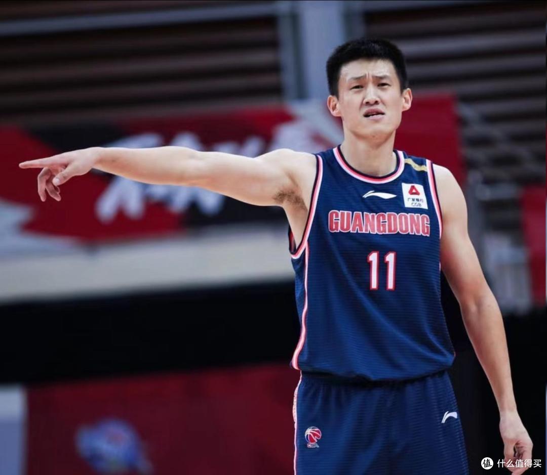 周鹏合同到期，会回广东宏远吗？将会和家人商量是否继续打球