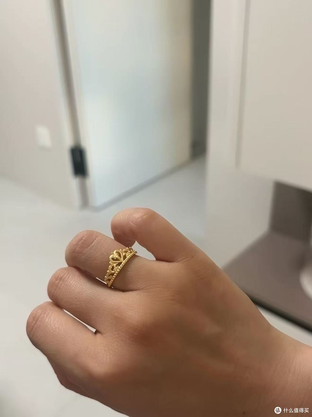 👑周生生在逃公主皇冠戒|足金开口为爱加冕的少女感天花板✨