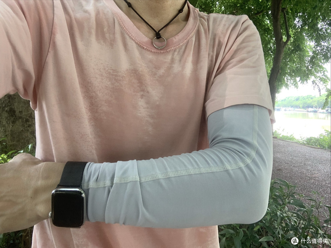 骑行防晒全攻略(腿部也要)!迪卡侬防晒面罩 & 冰袖实测!