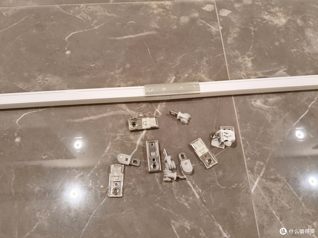 全屋定制要几千？超低成本DIY双排衣柜，实用度和性价比拉满
