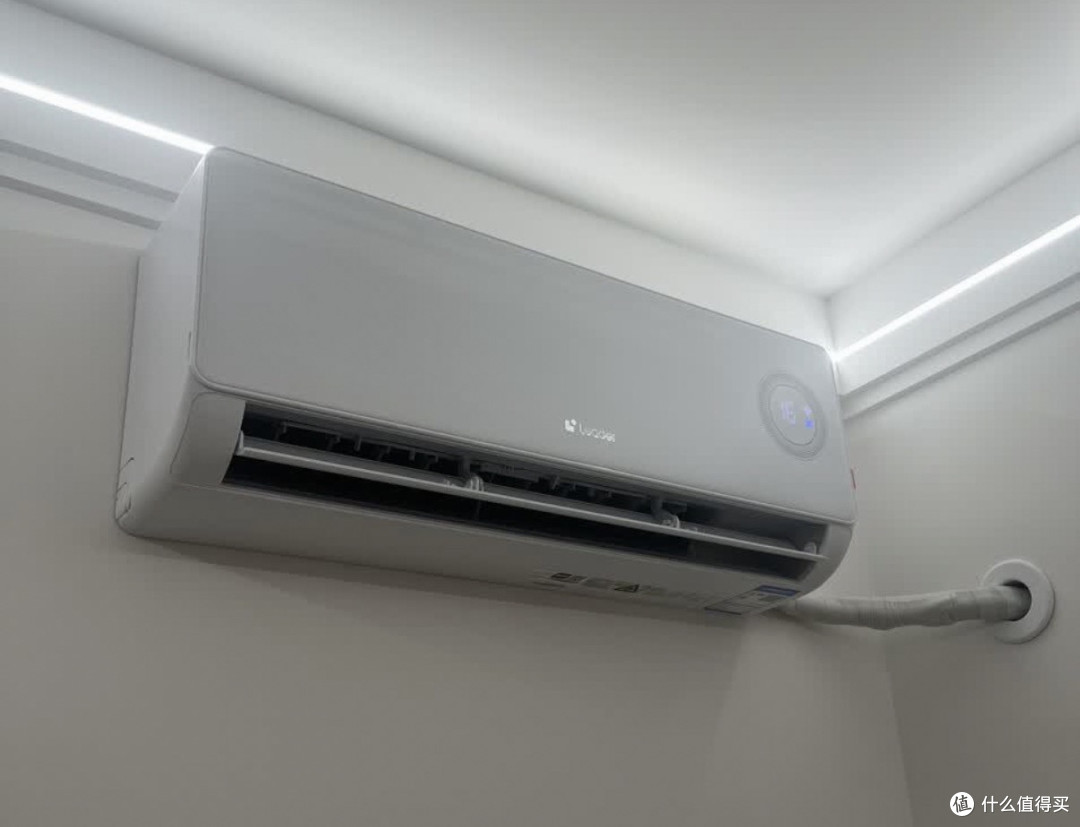 电费单瘦身!海尔统帅超省电Plus空调——我家的夏日舒适革命。