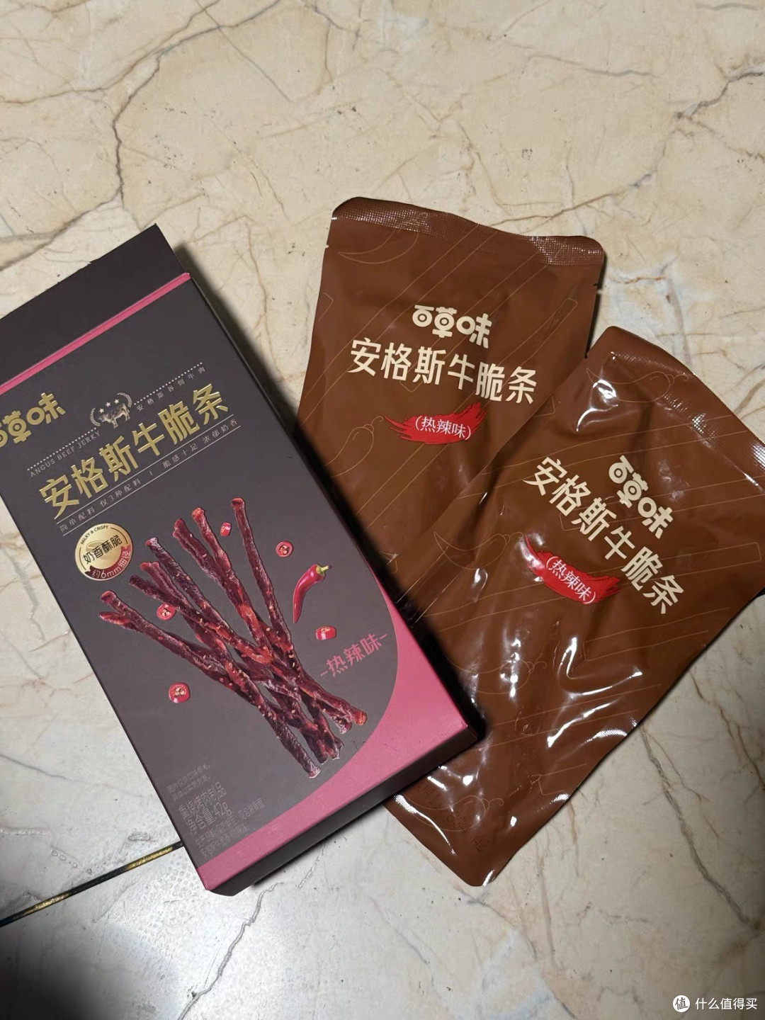 百草味安格斯牛脆条：把“牛排香”做成咔嚓脆