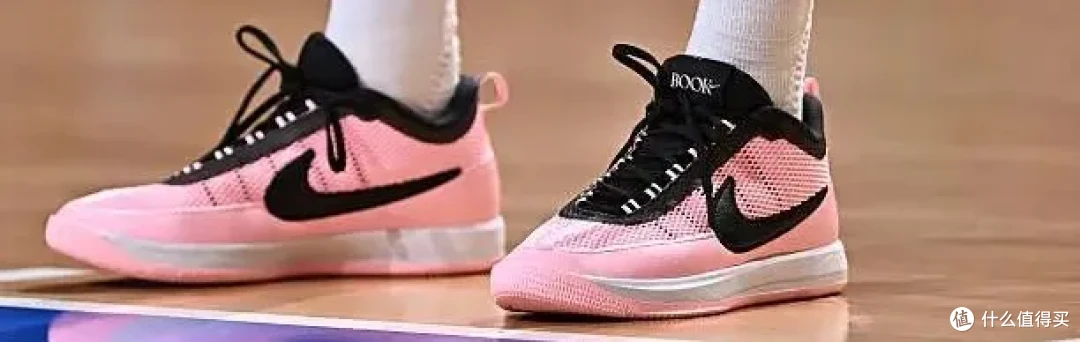 【NBA每日上脚】伦纳德都没这待遇？布林克专属PE美疯了