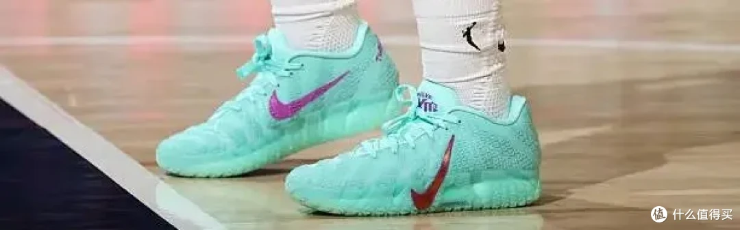 【NBA每日上脚】伦纳德都没这待遇？布林克专属PE美疯了