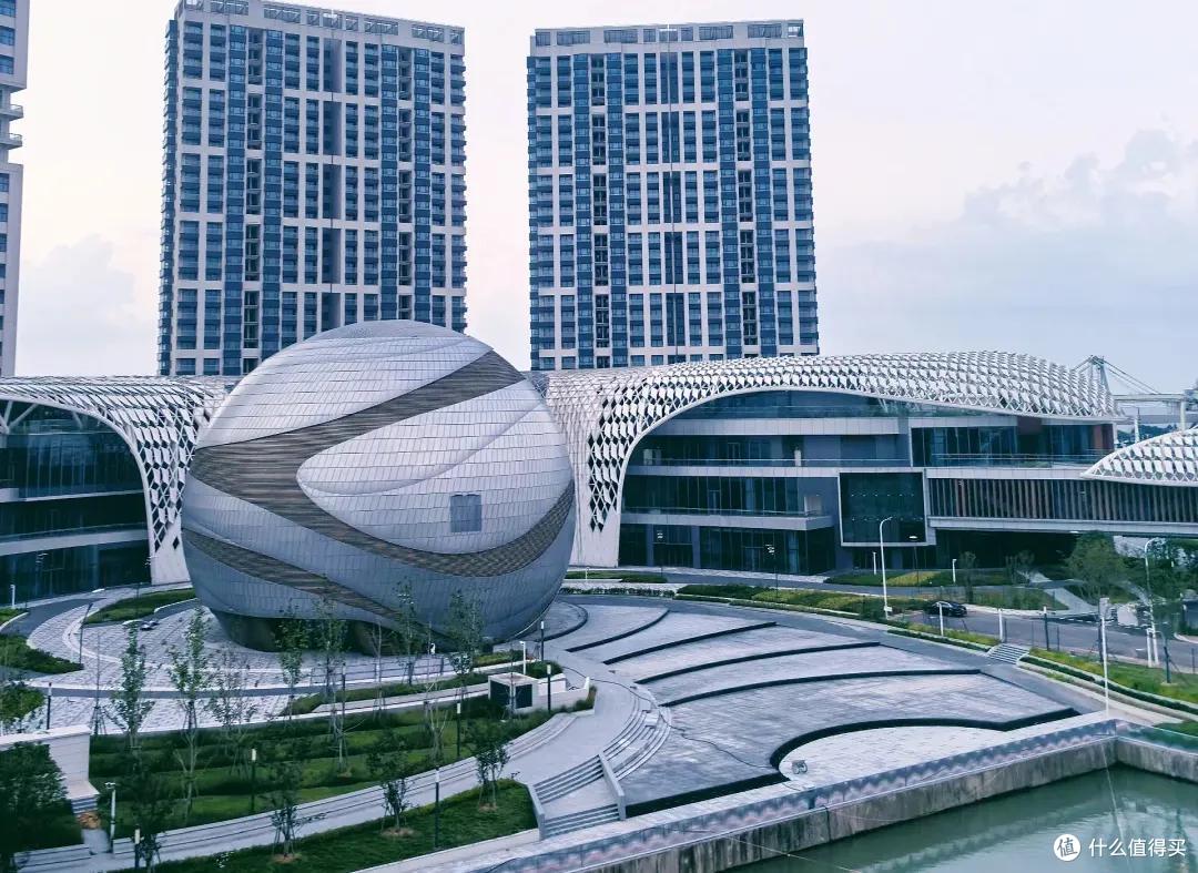 看球幕不用去拉斯维加斯了，我国多地都将建造，上海和广州的最大