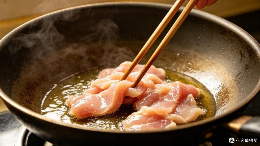 炒肉老柴又发腥？记住这几个技巧，比饭店做的还香