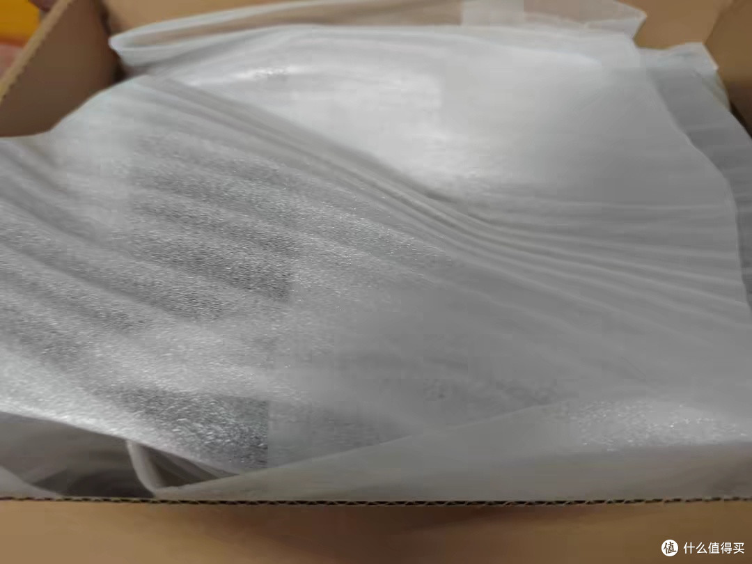 安踏毒刺6代:性价比高的日常跑鞋