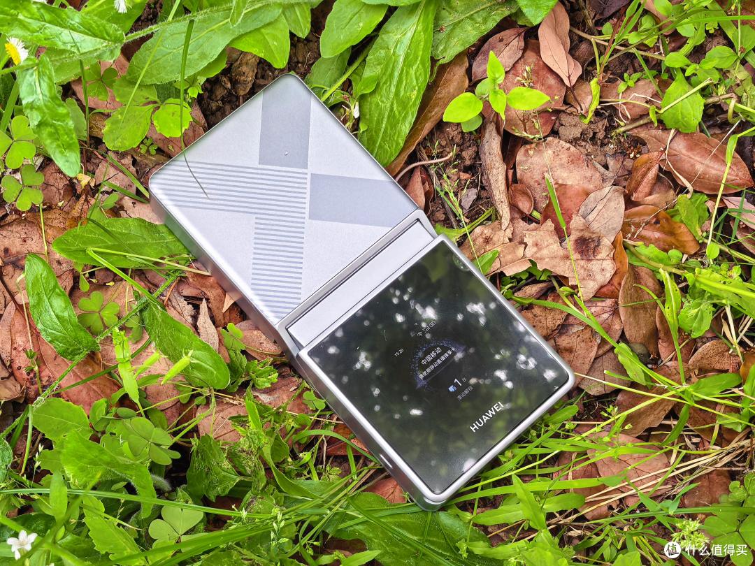别再手机开热点了!华为随行WiFi X网速快10倍,户外直播续命神器
