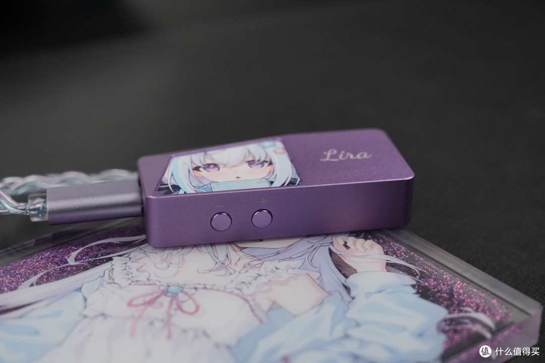 要素过多?分享下CVJ的联名套装,希+莉拉