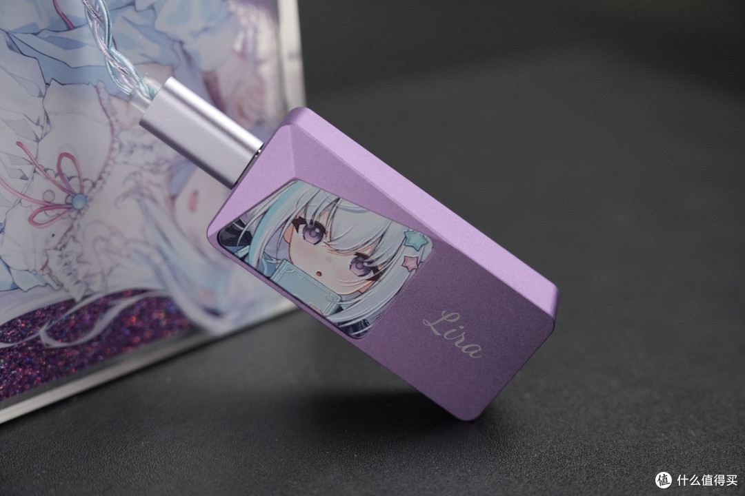 要素过多?分享下CVJ的联名套装,希+莉拉