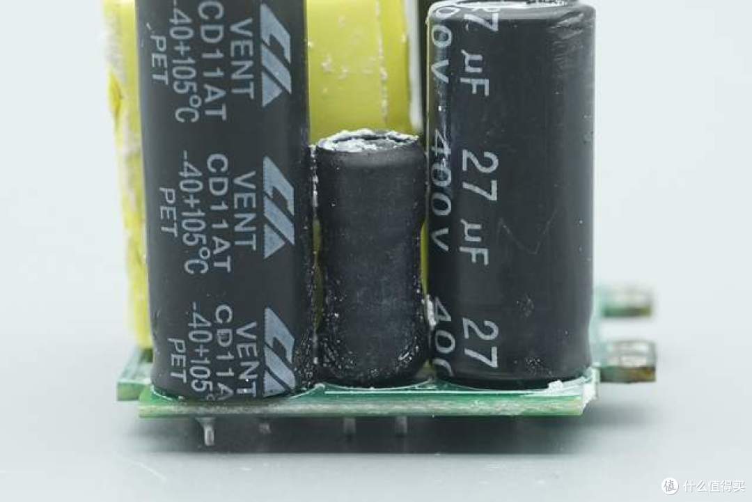 实测支持PD3.2与AVS!睿元65W单口快充拆解