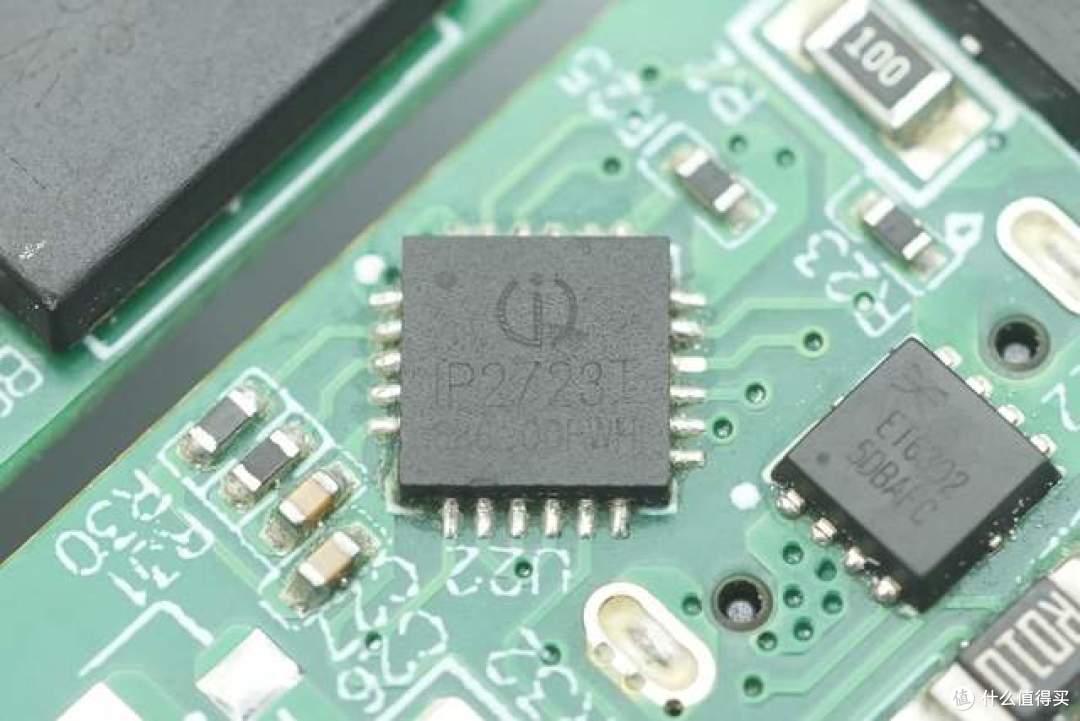 实测支持PD3.2与AVS!睿元65W单口快充拆解