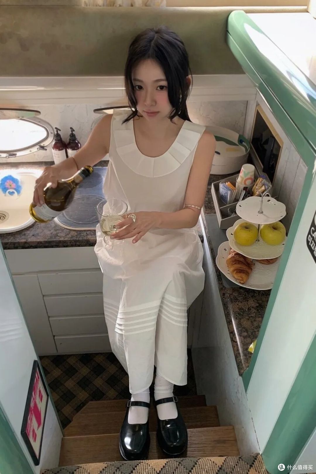 夏天最时髦的穿搭风格:空气感穿搭,轻盈舒适,在精致中透着仙气