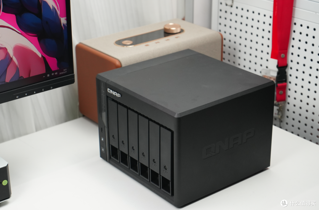 从存得下到用得上：威联通Qu605与hero 6.0如何用AI重塑数据管理