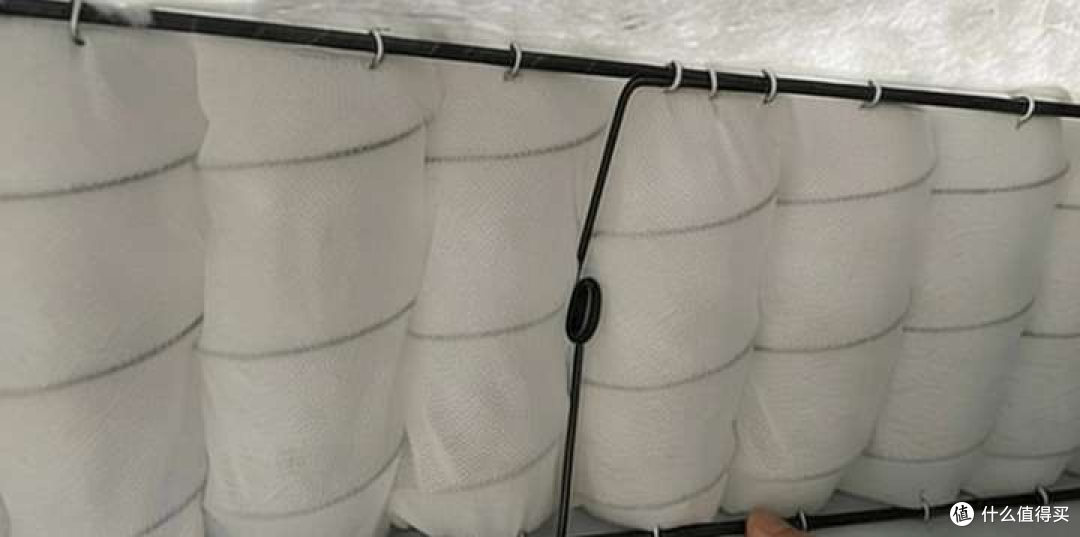 2026床垫测评推荐:深度拆解5大热门床垫,材质选不好有什么危害