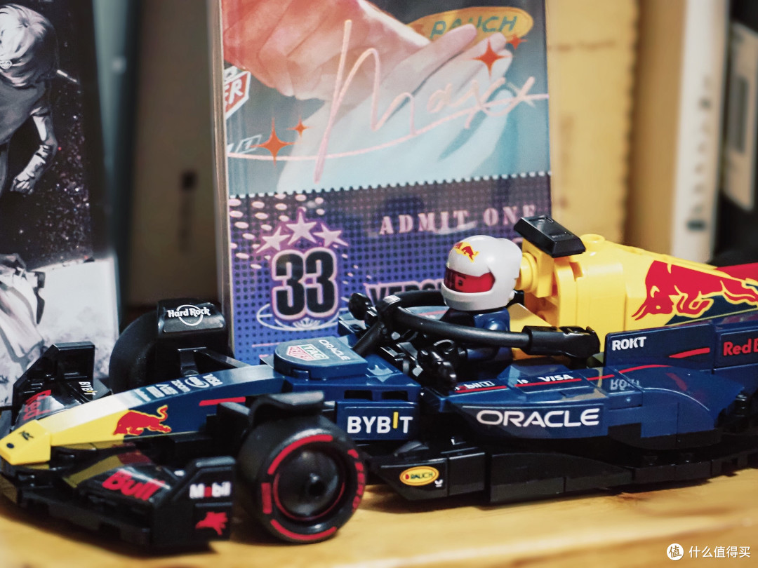 F1模型：把赛道搬上桌面