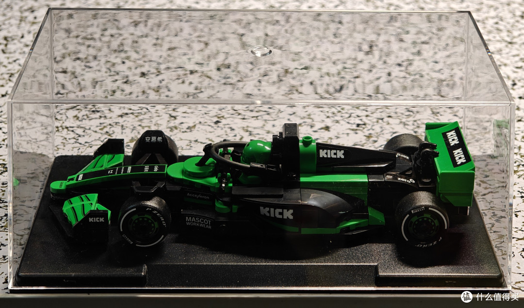 F1模型:把赛道搬上桌面