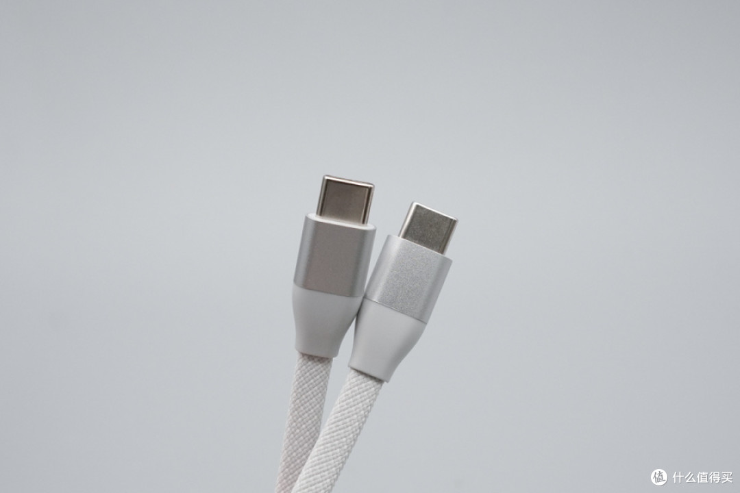 针刺挤压热滥用全过关,小米金沙江充电宝 10000mAh 评测