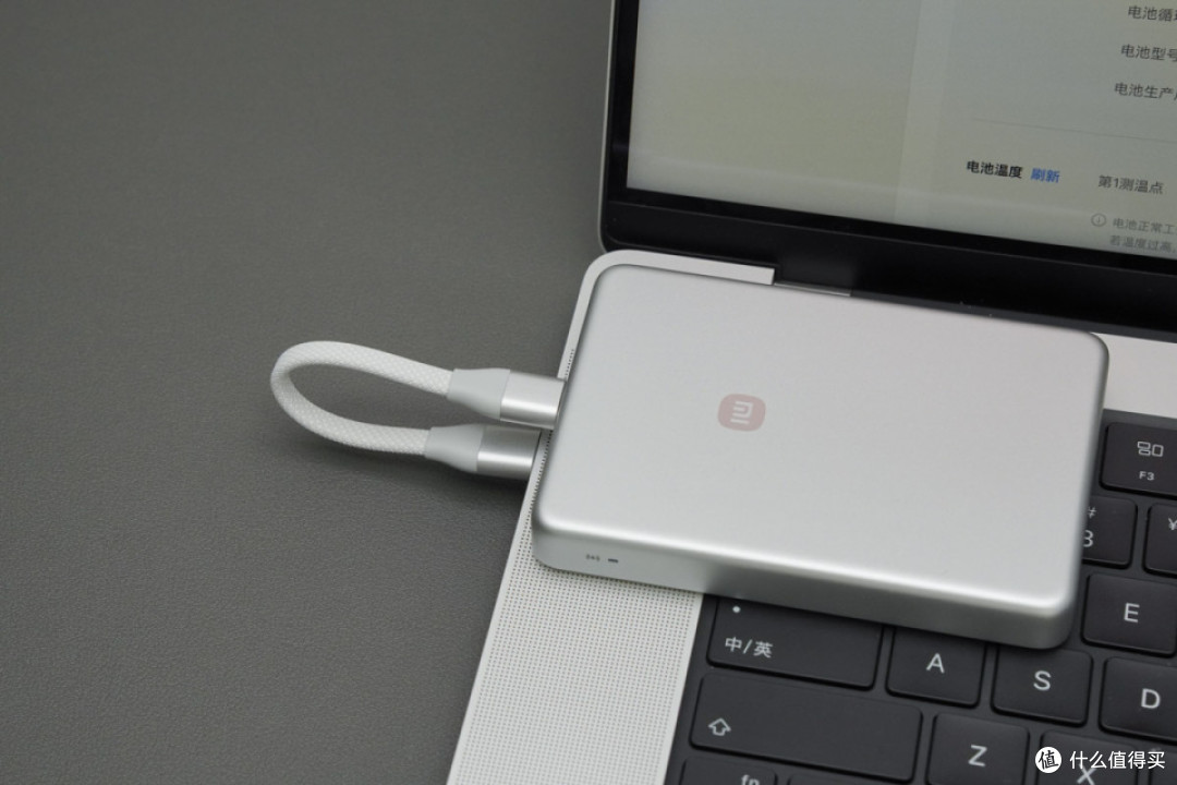 针刺挤压热滥用全过关,小米金沙江充电宝 10000mAh 评测