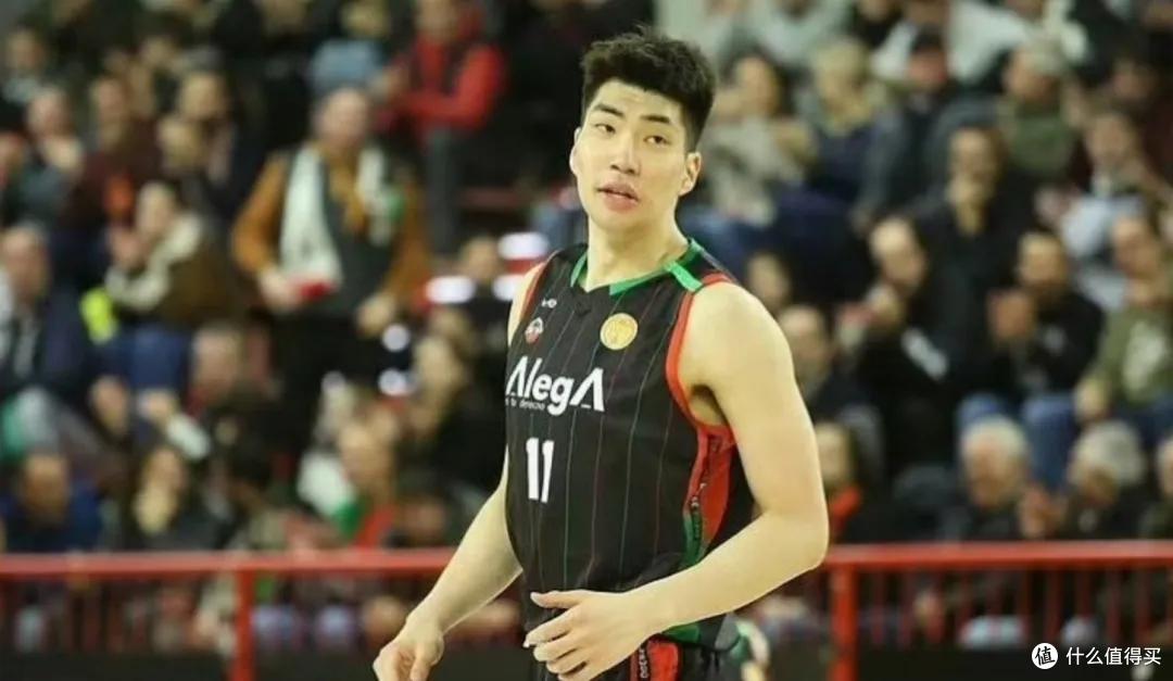 西乙MVP,回国可能打不上球?中国男篮的“甜蜜烦恼”来了