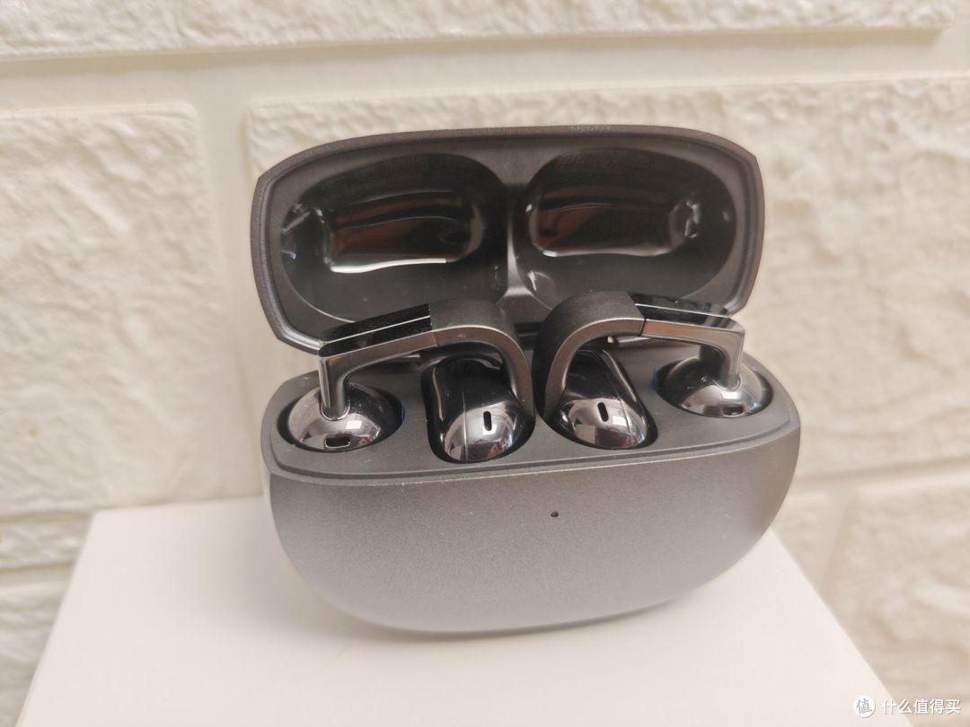 告别夹耳、掉耳困扰！荣耀Earbuds Pro太懂普通人了