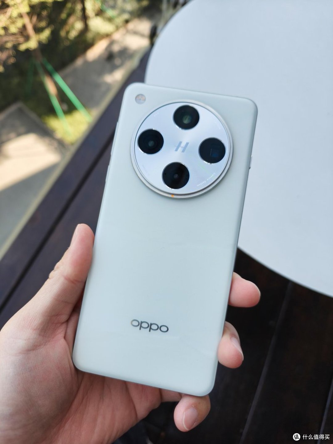 OPPO Reno16系列评测:梦核星球美学+实况影像,2999元起