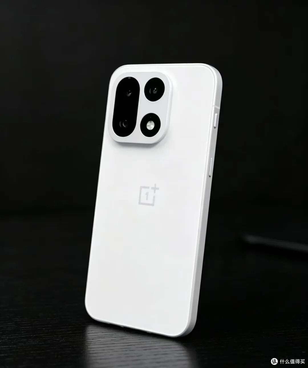 618换机别跟风：这3款16GB+512GB旗舰价格跳水，买对能多用好几年