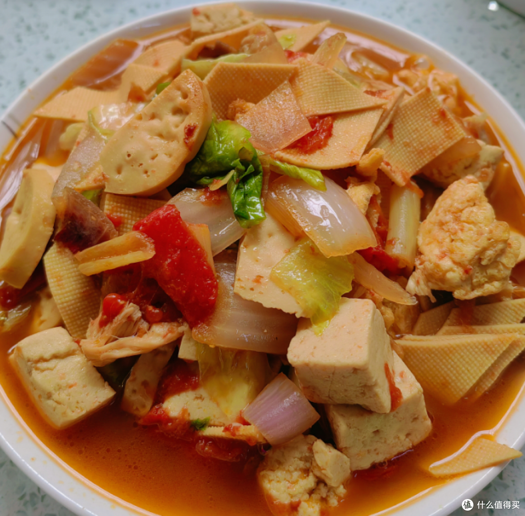 夏天没胃口？这锅乱炖把我香迷糊了🍅🧅