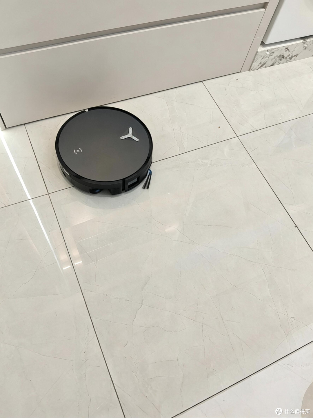科沃斯X12 PRO:解放双手的清洁助手