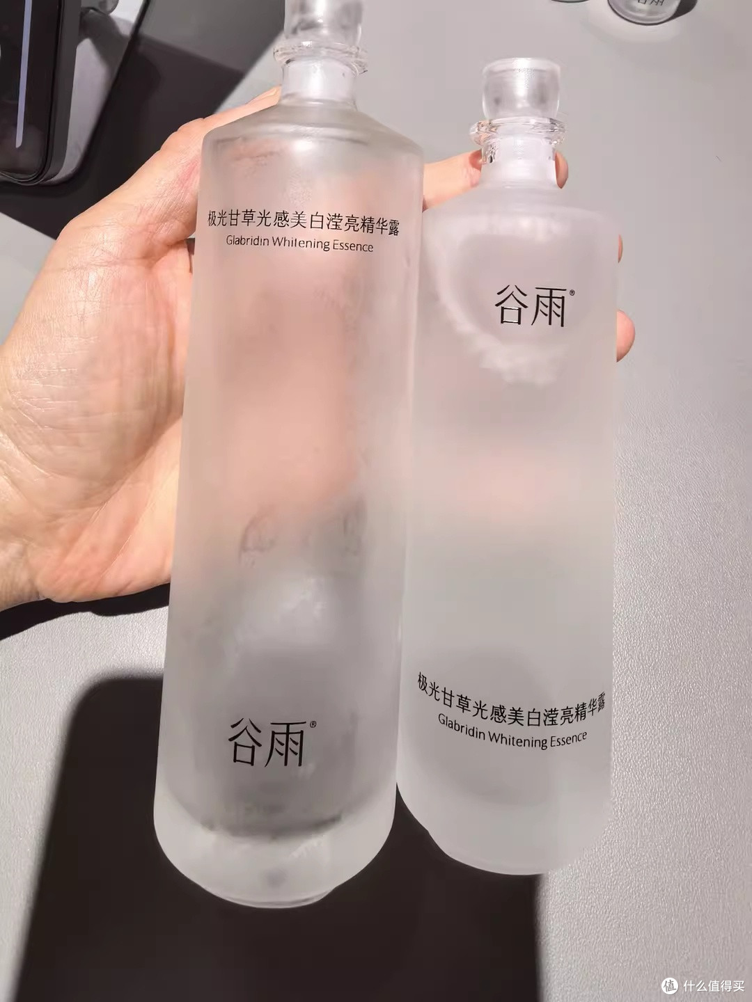 熬夜脸终于不再“蒙灰”:618 必囤「谷雨光感水」
