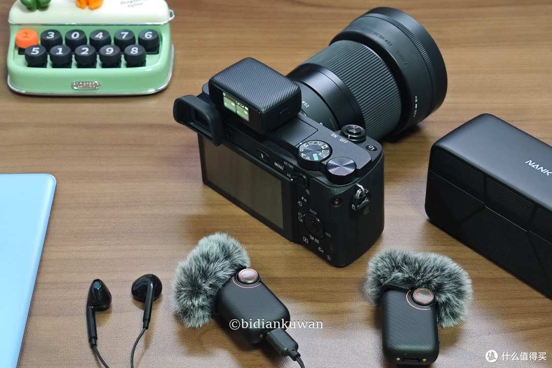 Vlog消除噪音有多难？零门槛专业收音，南卡QMic一拖二无线领夹麦
