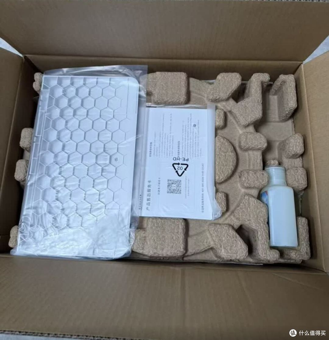 解放双手的终极形态？科沃斯T90 PRO：热水洗抹布+自动集尘真的香