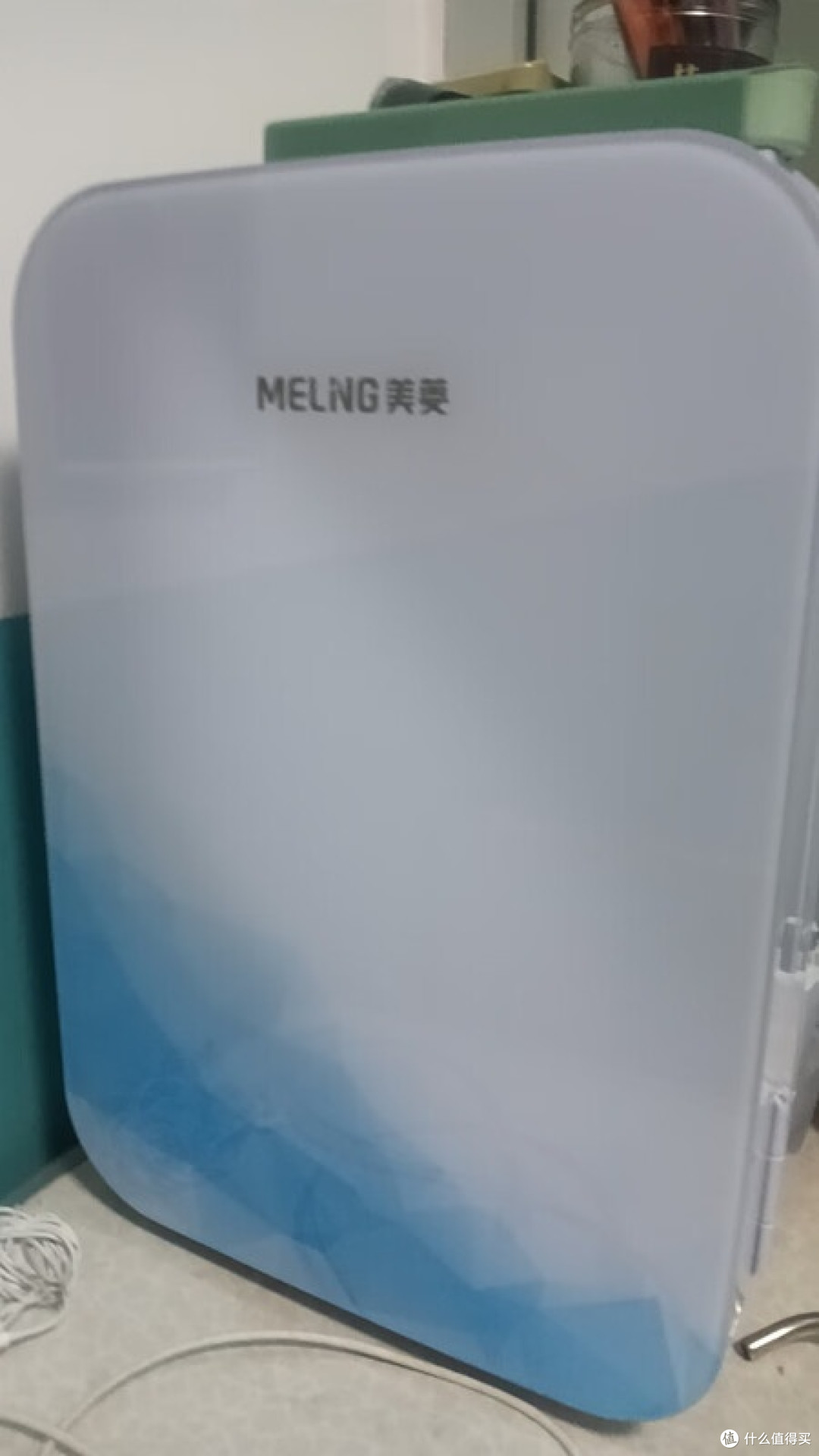 美菱冰川冰箱，颜值与实用兼备？
