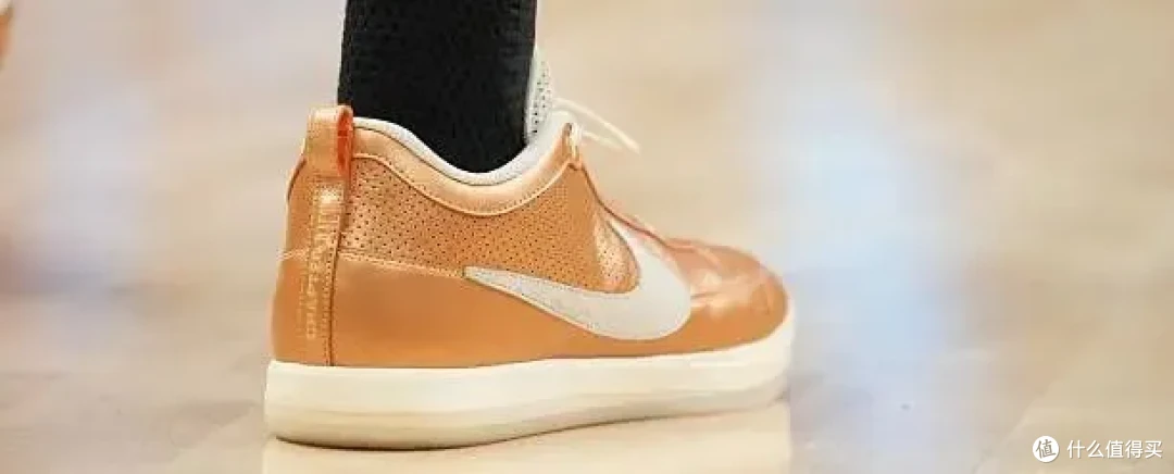 【NBA每日上脚】科蜜鉴定器!这款联盟只有两人穿过?