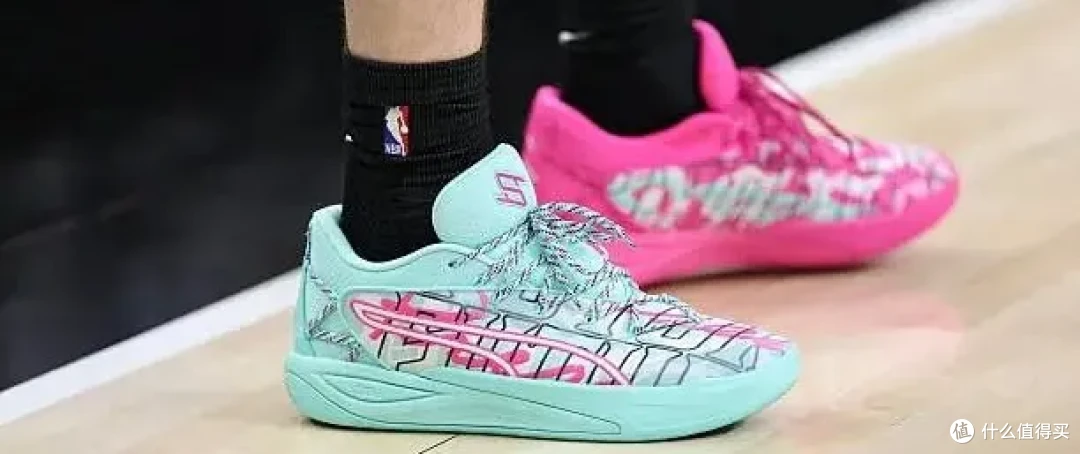 【NBA每日上脚】科蜜鉴定器!这款联盟只有两人穿过?