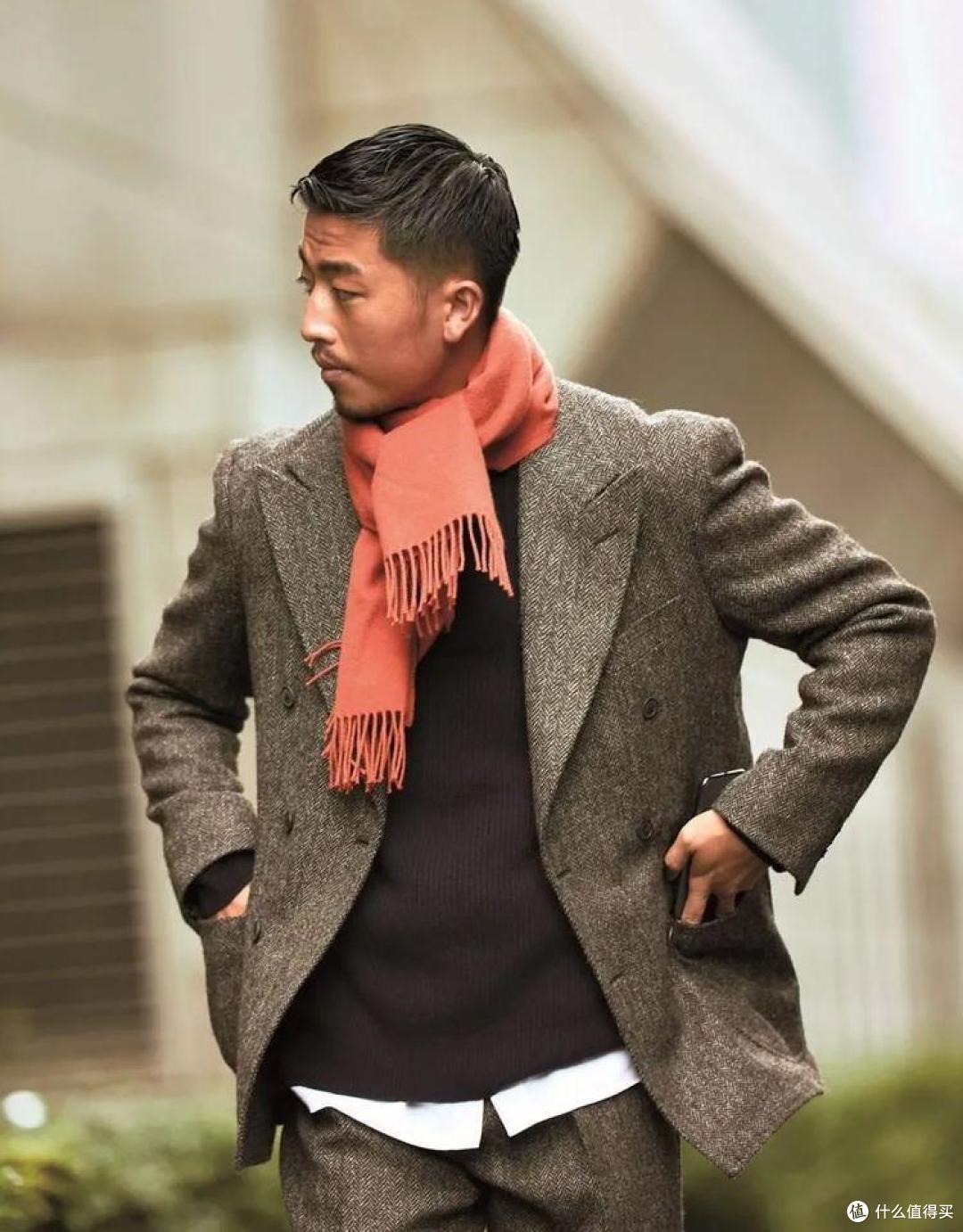 等到了中年学日本男人的打扮:衣不花、裤穿宽、发不乱,绅士有型