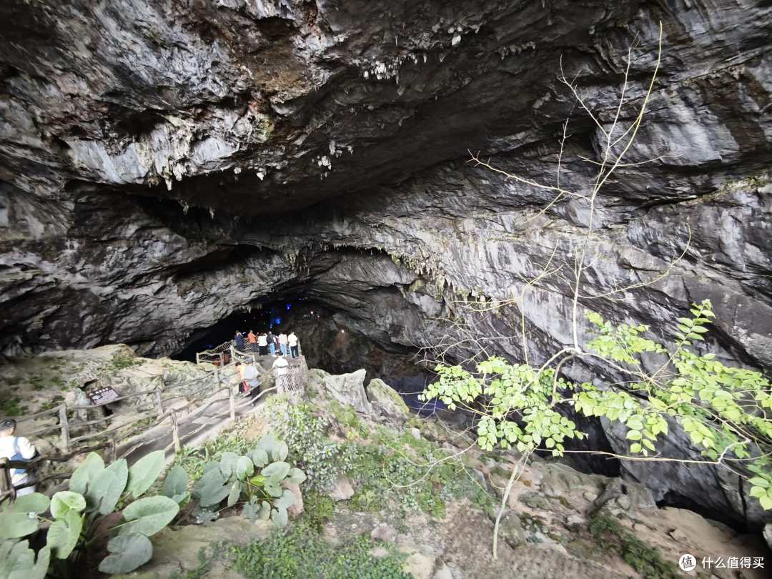 连州地下河游记