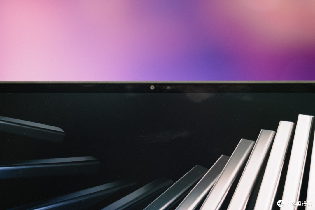 Dell XPS 14笔记本评测：实用与颜值新巅峰，Panther Lake很带劲