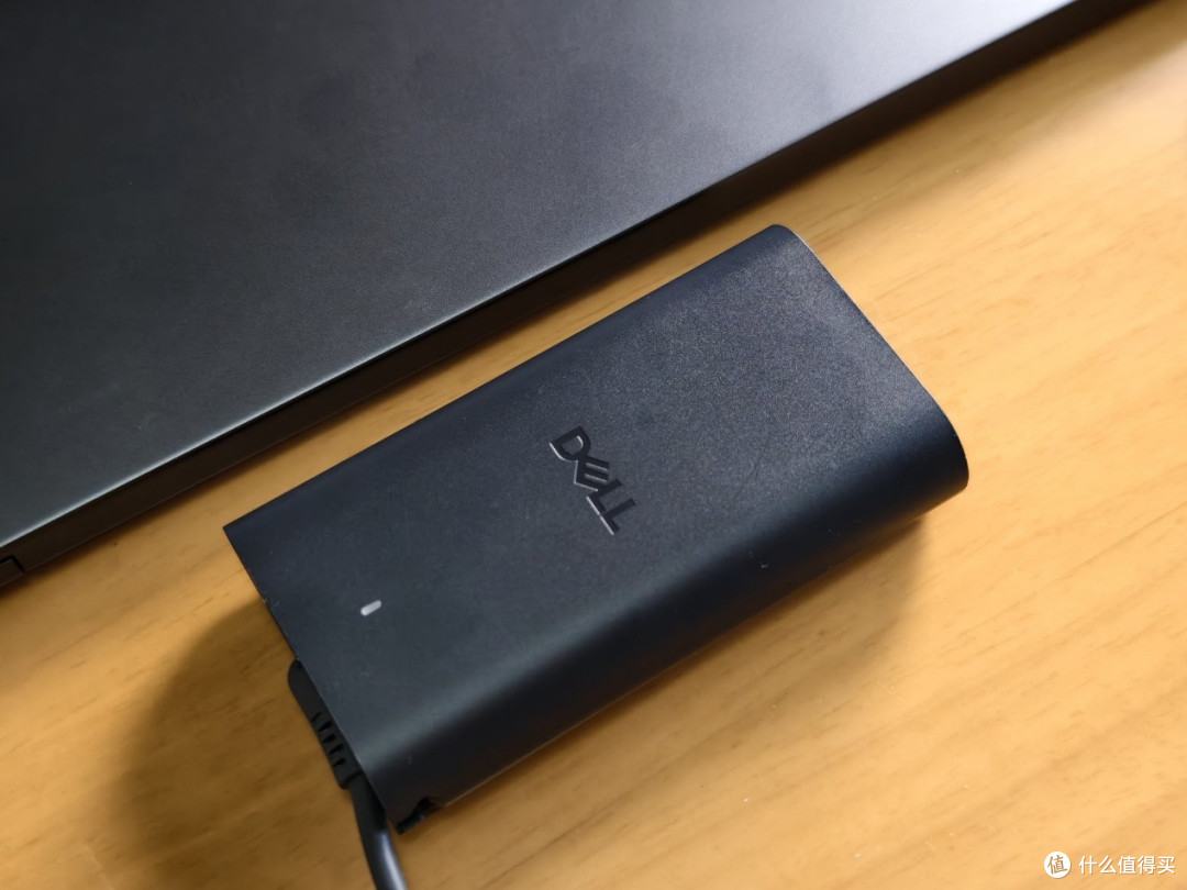 Dell XPS 14笔记本评测：实用与颜值新巅峰，Panther Lake很带劲