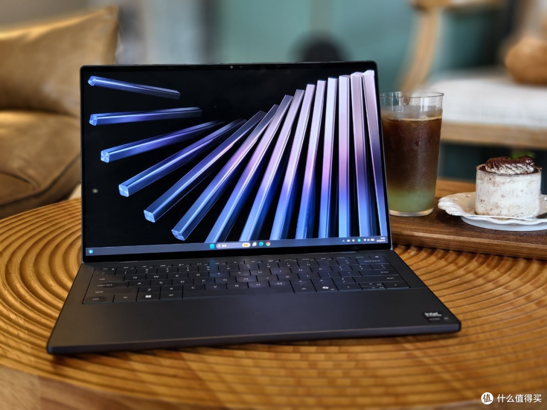 Dell XPS 14笔记本评测：实用与颜值新巅峰，Panther Lake很带劲