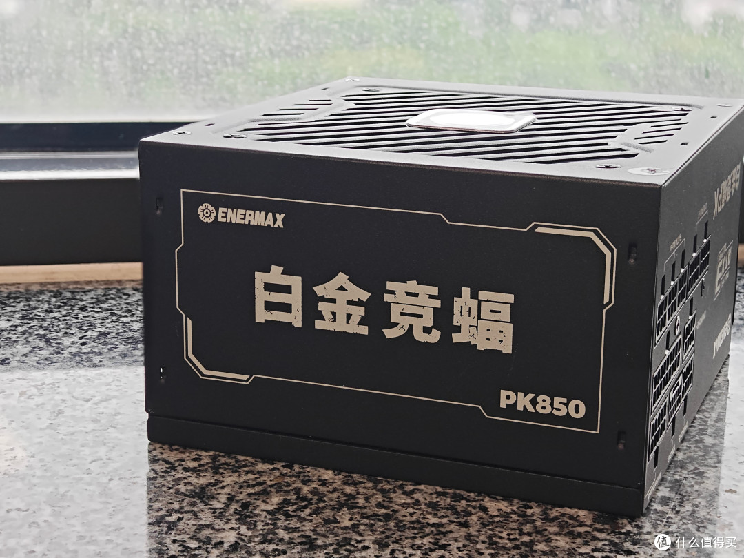 小机箱也能塞下高性能?我终于装出了一台理想中的MATX主机