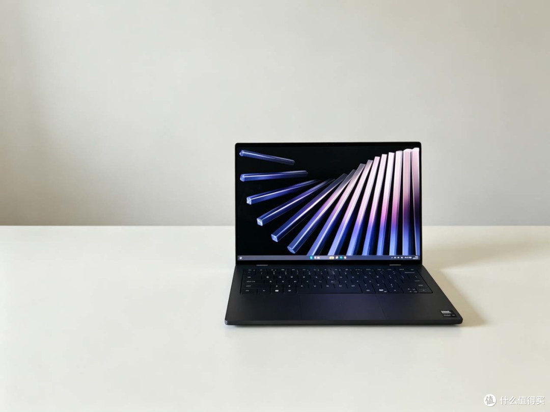 Dell XPS 14笔记本评测：实用与颜值新巅峰，Panther Lake很带劲