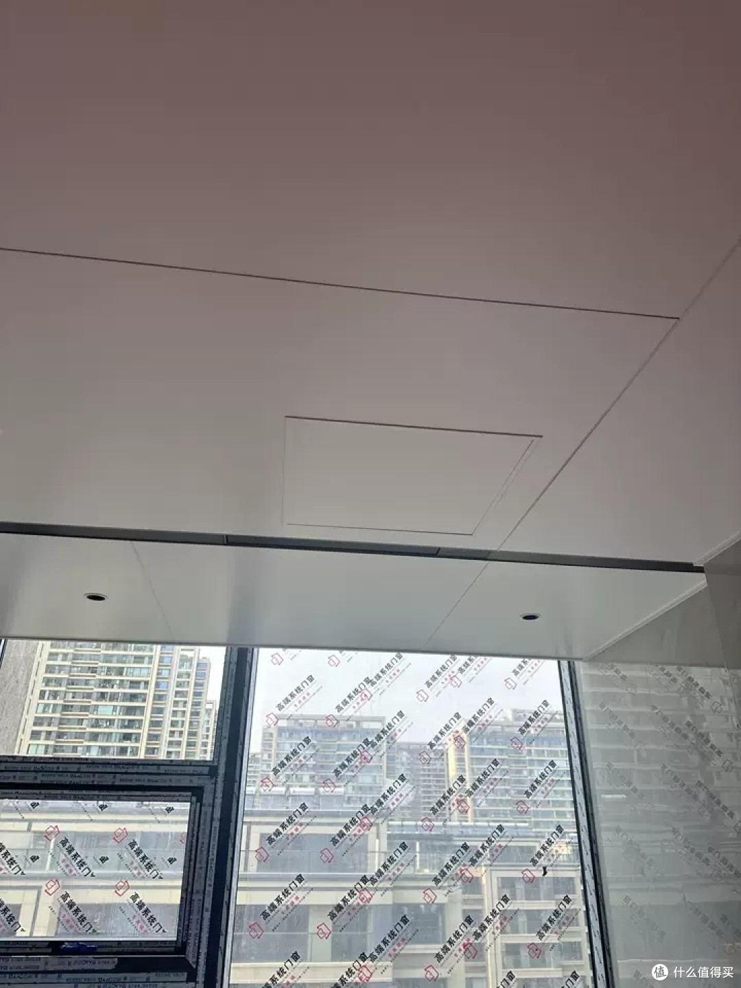 极简浴室的灵魂!奥普L1BS线性浴霸美到不像浴霸
