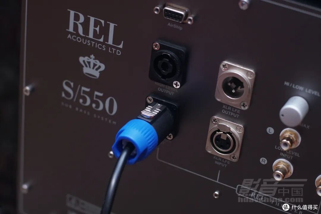 REL S/550 有源超低音音箱:直击低频下限,呈现完整声音画面